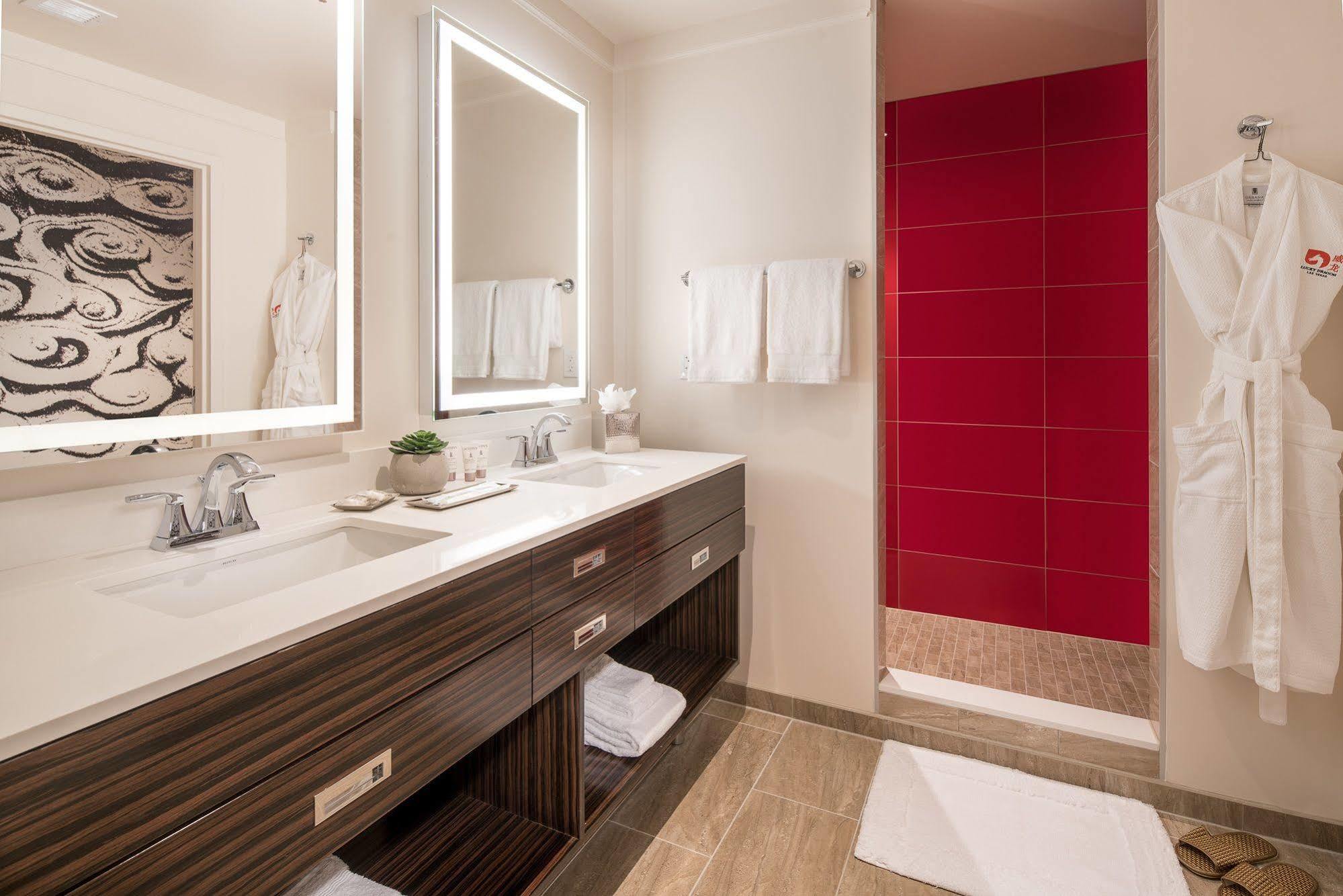 Lucky Dragon Hotel Las Vegas Dış mekan fotoğraf